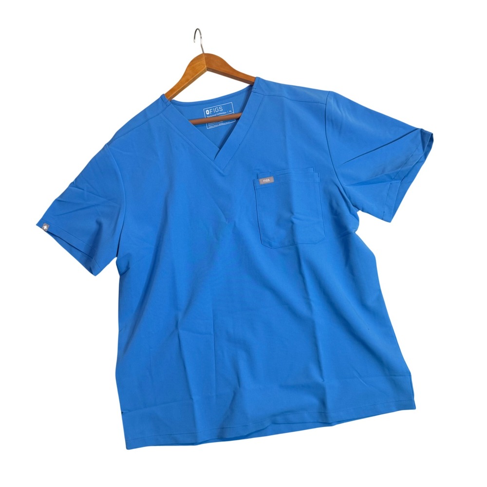 FIGS Leon Scrub Top Capri Blue Mens XL Blue V-Neck Chest Pocket FM1500 NEW